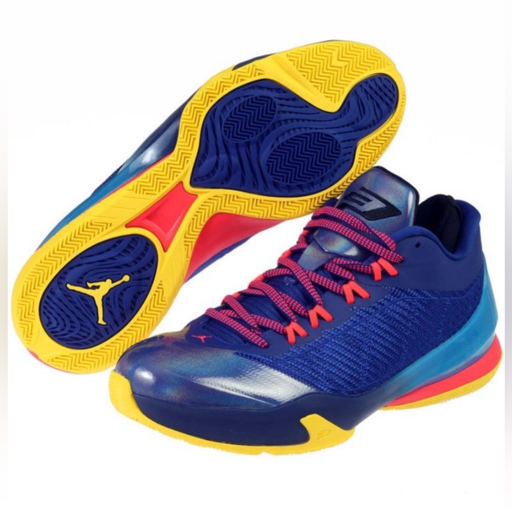 NEW JORDANS CP3.VII men size 10 (Box included)